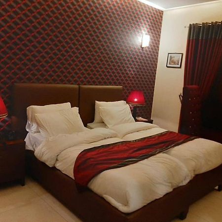 Raees Khana Hotel Nathia Gali Exterior foto
