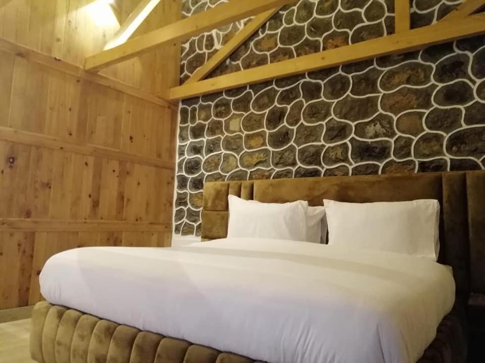Raees Khana Hotel Nathia Gali Exterior foto