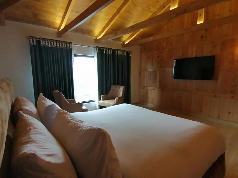 Raees Khana Hotel Nathia Gali Exterior foto